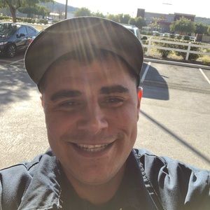 Meet your Posher, Harley